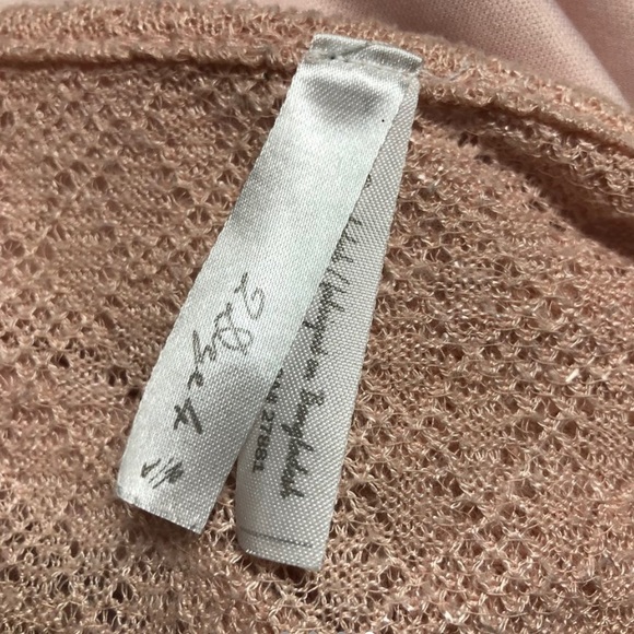 Peach cold shoulder blouse - Picture 4 of 4